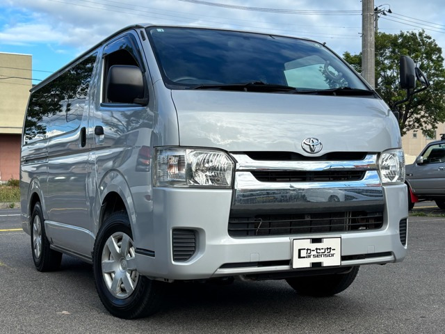 レジアスエース3.0 DX ロング ディーゼル 4WD