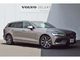 VOLVOは先進の安全装置も全グレードに標準装備です