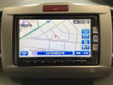 ナビゲーションはフルセグTV、Gathers純正メモリーナビを搭載しています。Bluetoothオーディオ機能がありますので、スマートフォンなどの音楽も再生できます。