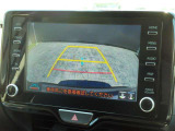 バックガイドモニターで、後方を確認しながら安心して駐車することができます。運転初心者も熟練者も必須の機能ですよ!