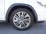 SUBARU認定U-Carは、全車12ヶ月点検、車検などの法定点検を実施。スバル専門メカニックが確かな技術で最大88項目にわたりチェックしており品質、安心を支えます!