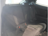ゆとりある広々とした車内空間は、ドライブを始め買い物やレジャーなど、幅広く活躍します。一人でもみんなとでもお出かけを楽しみましょう!