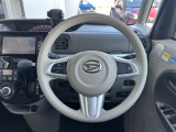 気になる車はすぐにお問い合わせください!画面右側の0066から始まる無料ダイヤルからお問い合わせ下さい!専門スタッフがお車のご質問にお答えいたします!