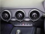 下取買取車両候補の詳細をぜひ教えてください!バイク、トラックまでなんでも大歓迎です。ローン残債が残っている車両の下取手続もお任せください。