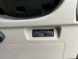 今や欠かせない装備となったETC車載器!ビルドインタイプなので、運転の邪魔にもなりません♪