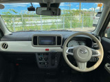 車内も明るい色合いとなっていて気分良く運転していただけます☆