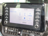 ナビゲーションはトヨタ純正メモリーナビを装着しております。AM、FM、Bluetooth、フルセグTVがご使用いただけます。初めて訪れた場所でも安心ですね!