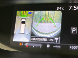 【アラウンドビューモニター】専用のカメラにより、上から見下ろしたような視点で360度クルマの周囲を確認することができます☆死角部分も確認しやすく、狭い場所での切り返しや駐車もスムーズに行えます。