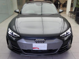 e-tron GT クワトロ 4WD 