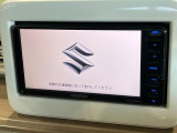 【純正ナビ】人気の純正ナビを装備しております。ナビの使いやすさはもちろん、オーディオ機能も充実!キャンプや旅行はもちろん、通勤や買い物など普段のドライブも楽しくなるはず♪