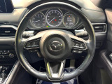【純正革巻きステアリング】上質な革を使用することで、手にしっかり馴染みとても運転しやすいハンドルです♪