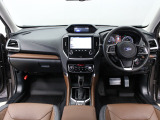 フォレスター 2.0 アドバンス 4WD 