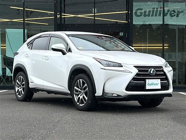 NX 300h バージョンL 4WD 本革シート