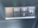 コーナーセンサー付きです。