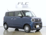 当社の届出済未使用車は、店舗に『新車おろしたて』の状態で入荷いたします。新規届出によりナンバーを取得後、店頭で丁寧に展示・保管をしています。遠方のお客様にも、安心してお勧めできるコンディションです。