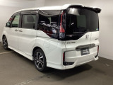 後ろ姿が、カッコイイのもホンダ車だからです。