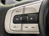 【ステアリングスイッチ】運転中、前方から目線をそらすことなく、オーディオ等の操作が可能な便利機能!安心&快適なドライブを演出してくれます♪