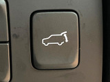 【パワーバックドア】スマートキーや運転席のボタンを押すだけでリアゲートが自動で開閉します!荷物を持っている時や、高い位置にあるバックドアを閉める際に便利な機能です♪