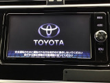 純正メモリーナビ付きです!CD・DVD再生、ミュージックサーバー、フルセグTV視聴、Bluetooth接続可能です!