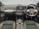 GLB GLB200d 4マチック AMGラインパッケージ 4WD 
