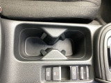 運転席側 カップホルダー