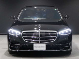 【 年間 300 台以上の遠方納車実績】当店から日本全国、遠方へ年間 300 台以上ご納車させて頂いております。遠方からご購入されるお客様の不安を取り除けるよう、経験豊富なスタッフが丁寧に対応させて戴きます