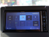 仕入れを行い、店頭に到着後は第三者検査機関が行う検査を実施しております。