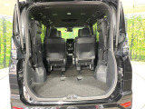 普段のお買い物や通勤、送迎等に十分な荷室スペースを確保しております。セカンドシートを倒すと、大きな荷物の積載も可能です♪