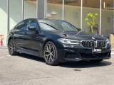 リベラーラはガリバーグループのBMW、メルセデスベンツ、アウディなどの輸入車専門店です。
