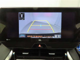 バックモニターを装備しています。車庫入れ時等に車両後方が確認出来るのでとても便利です。