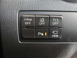 【安全装備も充実】車線逸脱警報システム。バック時の障害物を検知し知らせるパーキングセンサー付きです。