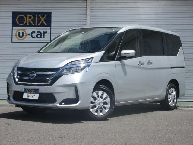 セレナ 2.0 XV 4WD メモリーナビ・ETC・Bカメラ・衝突回避軽減