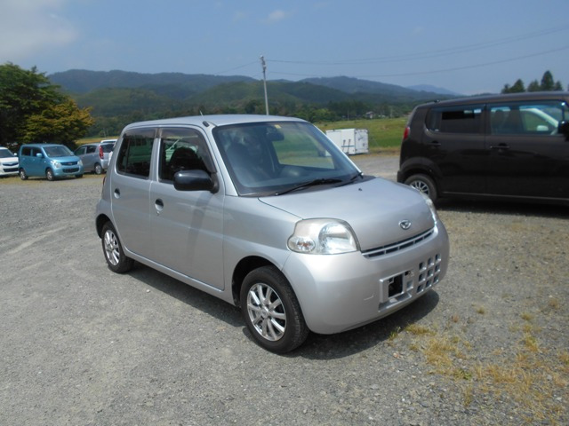 エッセ D 4WD