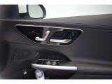 メルセデスは良質なクルマ(中古車)を、安心のサービスと共にお届けしています。
