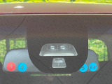 【先行車発進お知らせ】信号待ちや渋滞時に、前のクルマが発進したことに気づかず後ろからクラクションを鳴らされたことありませんか?このクルマならお知らせ機能付きで安心です!