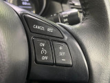 【クルーズコントロール】高速道路もラクラク走行。アクセルを離しても一定速度で走行ができ、長距離運転時の負担を軽減!加速・減速も簡単なスイッチ操作で調整できます。