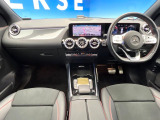 GLAクラス GLA200d 4マチック AMGライン 4WD 