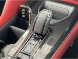■CVT(電気式無段変速機)/シーンに合わせて走行モードを選べるドライブモードセレクト!