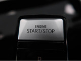 ●Start/Stop●ブレーキを踏みボタンを長押しするだけで、キーの抜き差しなく簡単にエンジンをかける事が出来ます。