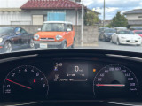 【スピードメーター】メーターがシンプルで見やすく運転しやすいですね。