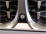 BMW代表的な特徴のキドニーグリル。BMWのすべてのモデルに採用され、BMWらしさを強調しております。
