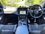 コックピットのような車内です!!