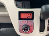 【オートエアコン】 お好みの室温を自動でキープ!大きくて見やすいボタンや画面・アイコンで、操作もとても簡単です