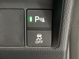 【コーナーセンサー】大きなお車を運転するのが不安な方でも、ブザーと光でお知らせ致します♪もちろん頼りきりはNGです!