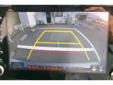 バックガイドモニターで、後方を確認しながら安心して駐車することができます。運転初心者も熟練者も必須の機能ですよ!