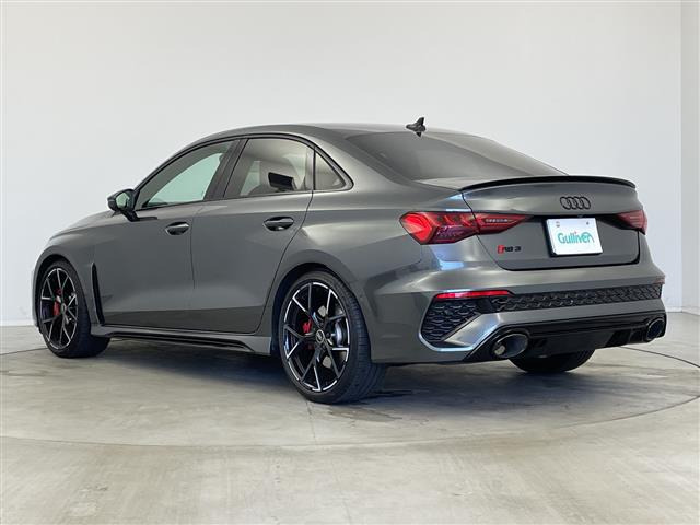 アウディ RS3セダン 2.5 4WD 本革シート の中古車詳細 (14,000km