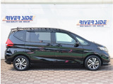 神奈川でお車を探すなら リバーサイド 。当店では在庫数800台展示中となります。残価設定型ゴジュッパローンをメインで販売しており月々のお支払いをお安く高年式車を乗りたい方へ是非ご検討ください。