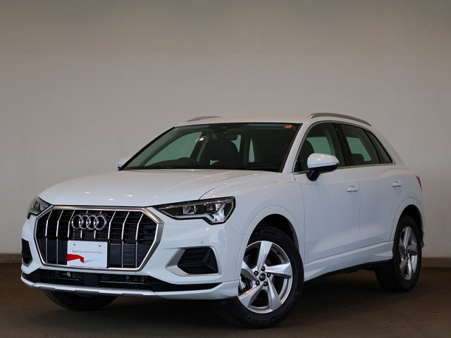 Q3 35 TFSI アドバンスド 