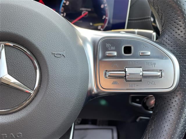 エフロレッセンス【背中アルファベット】 メルセデス・ベンツ Eクラスクーペ E200 スポーツ 本革シート