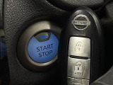 気になる車はすぐにお問い合わせください!画面右側の0066から始まる無料ダイヤルからお問い合わせ下さい!専門スタッフがお車のご質問にお答えいたします!